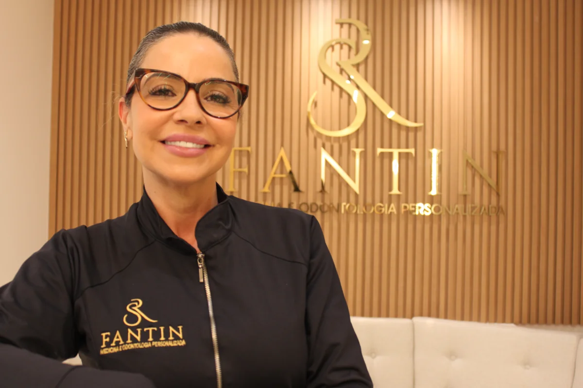 Dra. Sueli Fantin no consultório em Santana, Zona Norte de SP